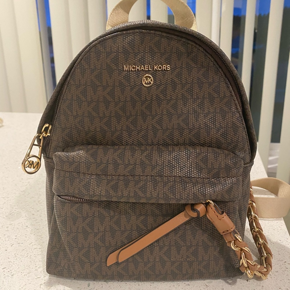 Michael Kors Slater Backpack✨ - Picture 5 of 6